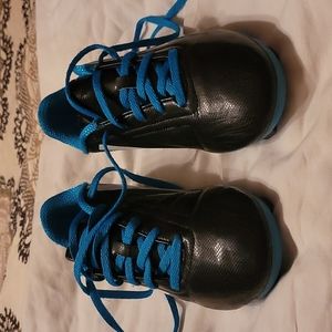 adidas cleats boys youth size 5